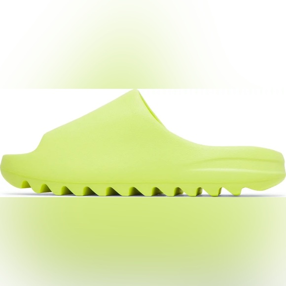 Yeezy Glow Green Slides - Picture 11 of 11